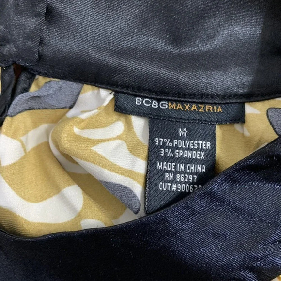 Gold BCBG Maxazria Blouse Womens Medium Black Neckline Silky Office Party Work - Picture 7 of 7